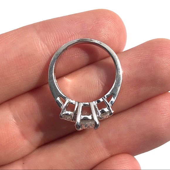 Vintage Oval Cubic Zirconia Engagement Ring Size 5 - Picture 8 of 8